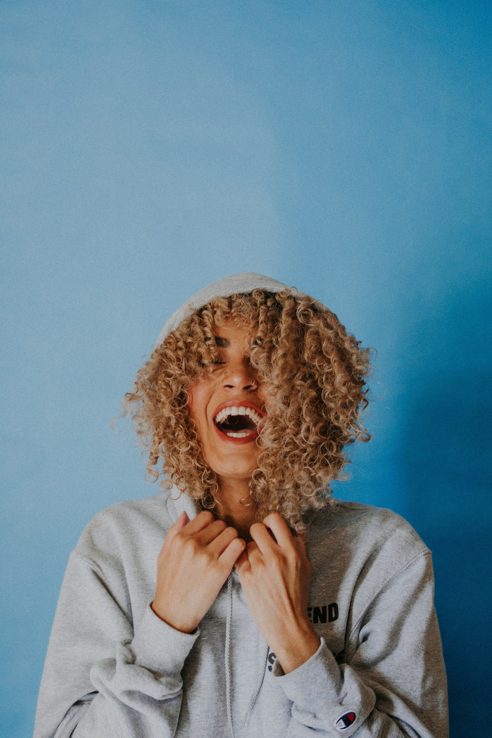 Diffused curls/ Wash & go